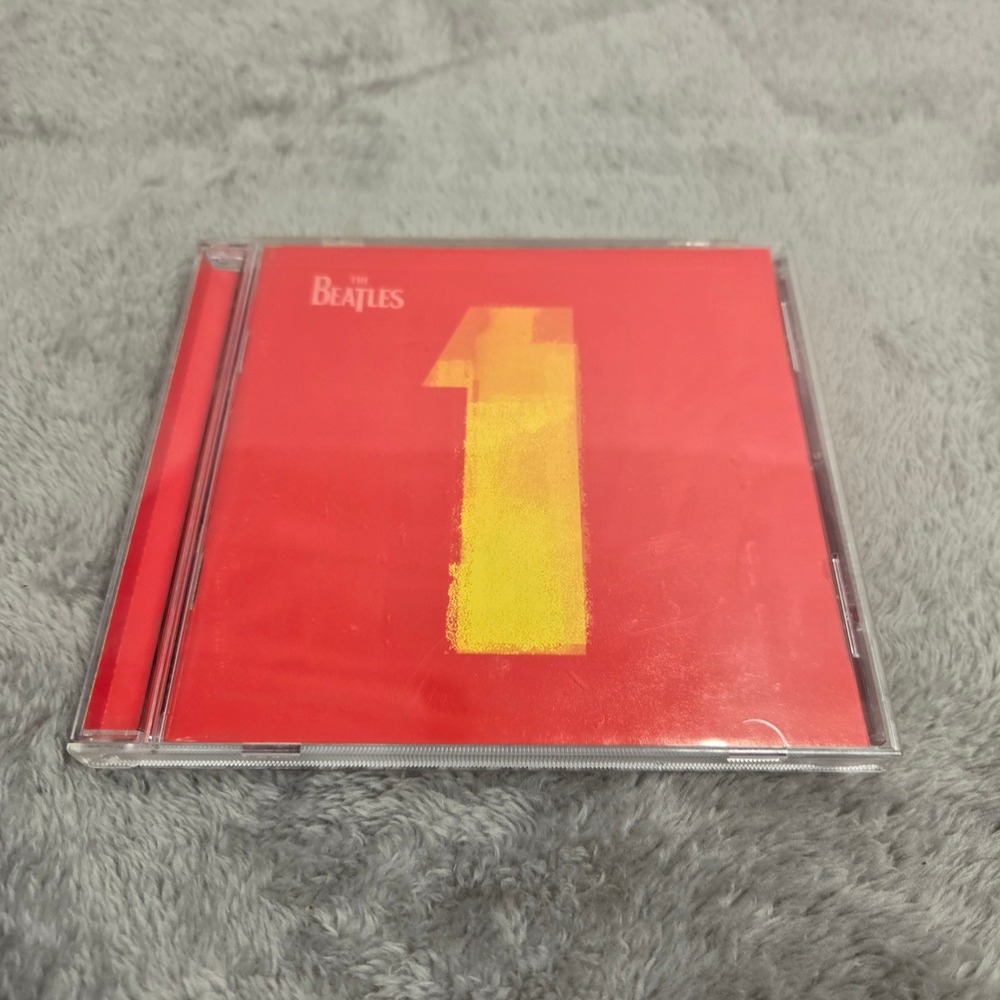 The Beatles 1 CD Greatest Hits 27 No. 1 Singles 2000 Remaster 724352932528
